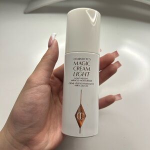 NEVER USED charlotte tilbury magic cream light moisturizer